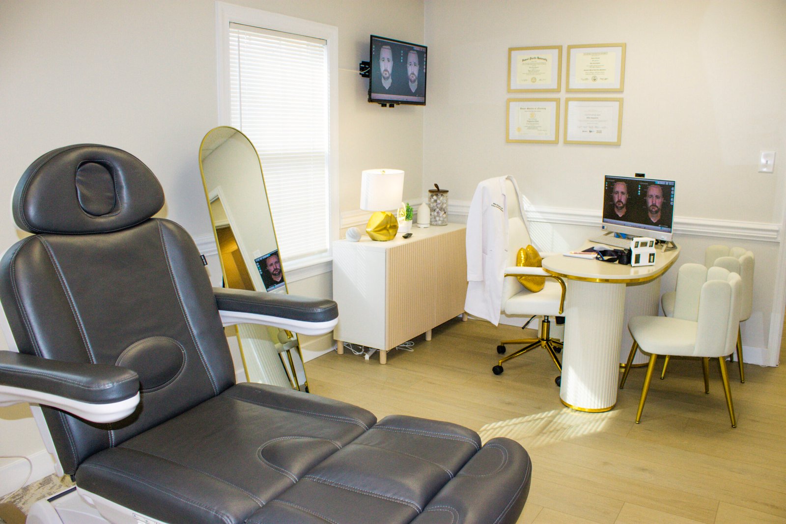 Ellen Nogueira treatment room at Casa Contour | MedSpa & Wellness ® in Virginia Beach